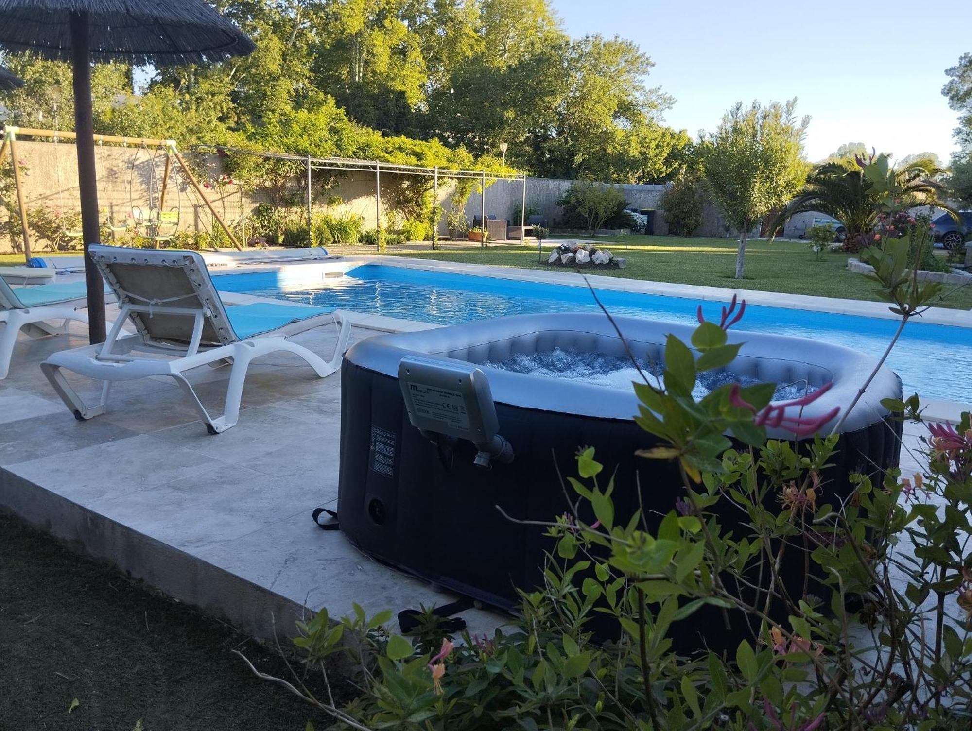 Bienvenue Au Pied Des Alpilles