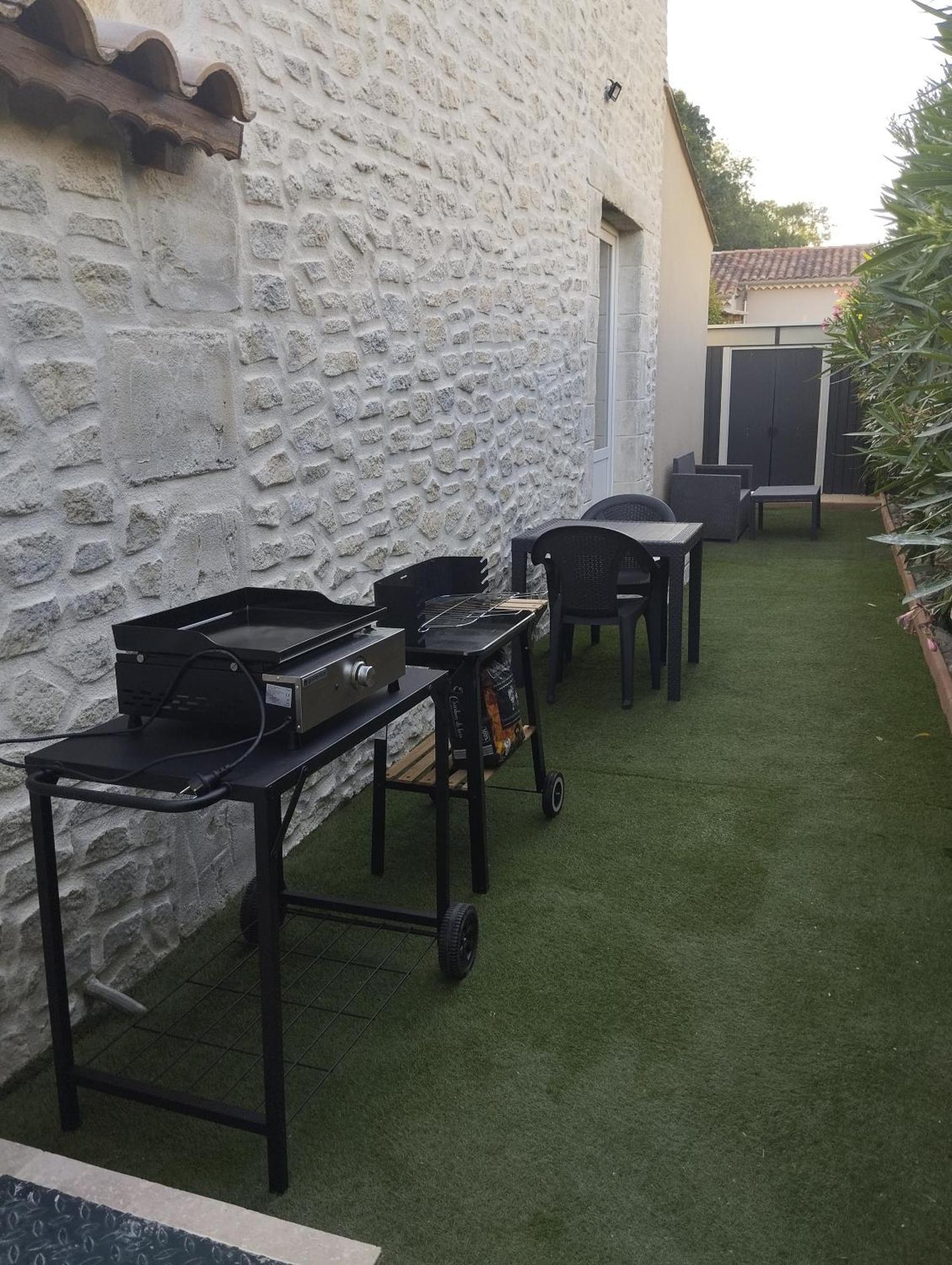 Apartment Bienvenue Au Pied Des Alpilles *
